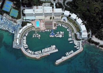 Setur Çeşme Marina