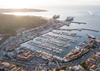 Çeşme Marina